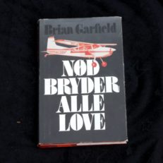 Brian Garfield, Nød bryder alle love