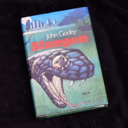 John Godey, Slangen