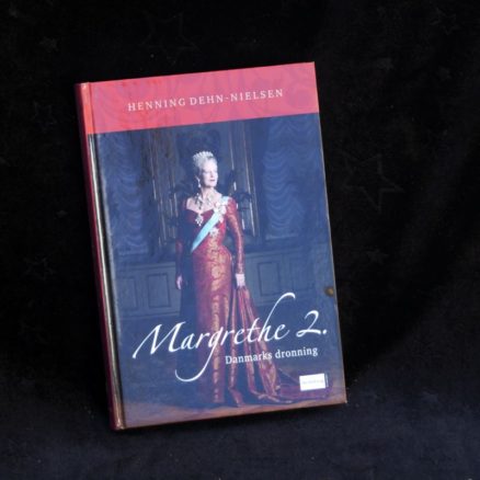 Henning Dehn-Nielsen, Margrethe 2. : Danmarks dronning