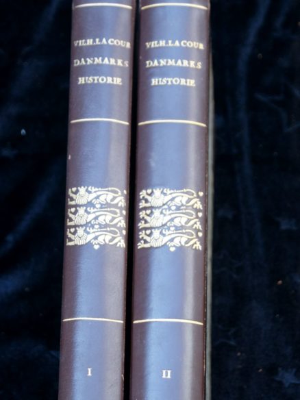 Vilhelm la Cour, Danmarks Historie