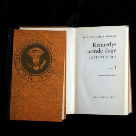 Arthur M. Schlesinger, Kennedys tusinde dage - 2 bind