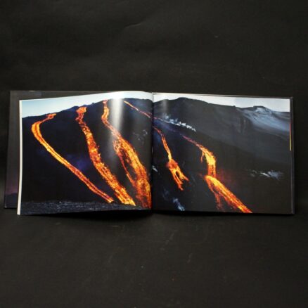 Ari Trausti Guðmundsson, Eyjafjallajokull - Image 3
