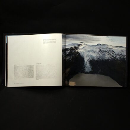 Ari Trausti Guðmundsson, Eyjafjallajokull - Image 2