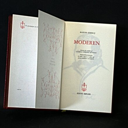 Maxim Gorkij, Moderen