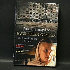 Puk Damsgård, Hvor solen græder