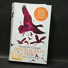 Sissel-Jo Gazan, Dinosaurens fjer