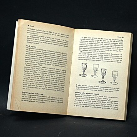 Michel Doussy, Antiques - Image 2