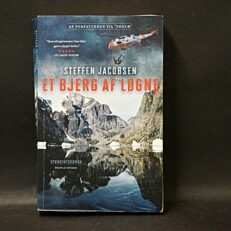 Steffen Jacobsen, Et bjerg af løgne