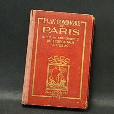 Plan Commode de Paris - Rues & Monuments. Autobus & Tramways Métropolitain.
