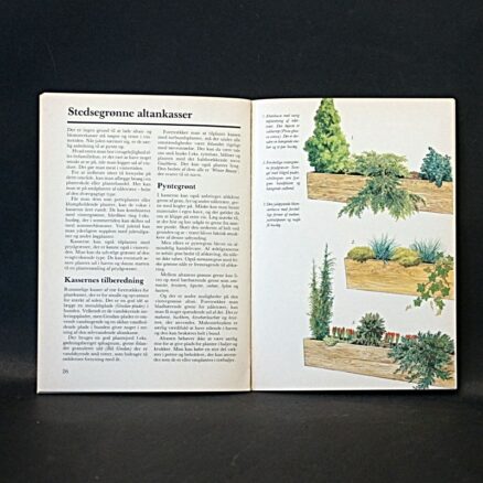 Povl Bruun-møller, Sten, træ og vand i haven - Image 2